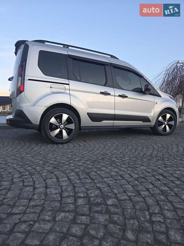 Ford Tourneo Connect 2018