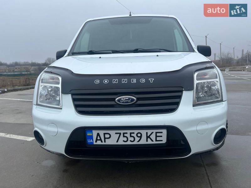 Минивэн Ford Tourneo Connect 2012 в Синельниково