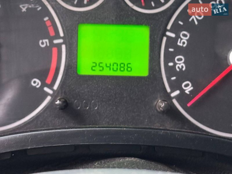 Минивэн Ford Tourneo Connect 2011 в Черновцах фото 14 Минивэн Ford Tourneo Connect 2011 в Черновцах