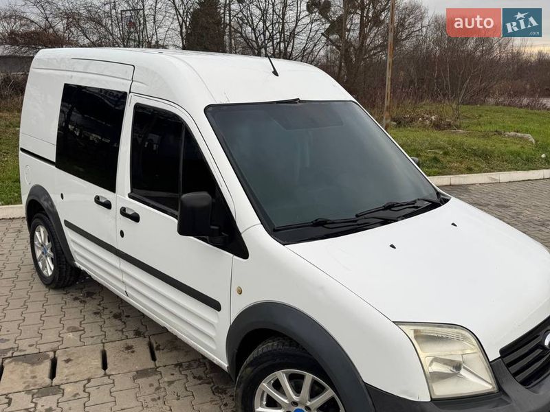 Минивэн Ford Tourneo Connect 2011 в Черновцах фото 26 Минивэн Ford Tourneo Connect 2011 в Черновцах