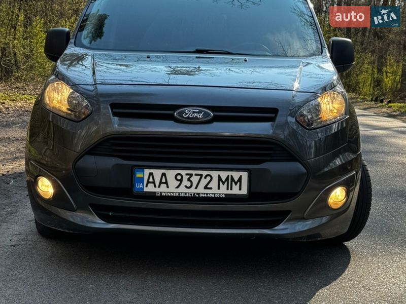 Минивэн Ford Tourneo Connect 2018 в Киеве