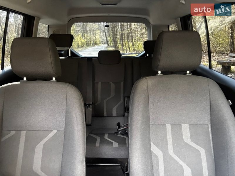 Минивэн Ford Tourneo Connect 2018 в Киеве