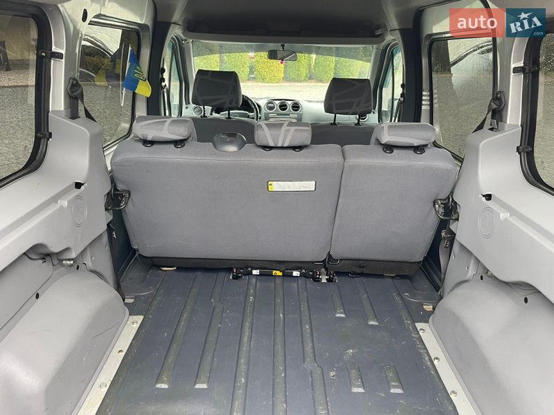 Минивэн Ford Tourneo Connect 2010 в Житомире фото 6 Минивэн Ford Tourneo Connect 2010 в Житомире