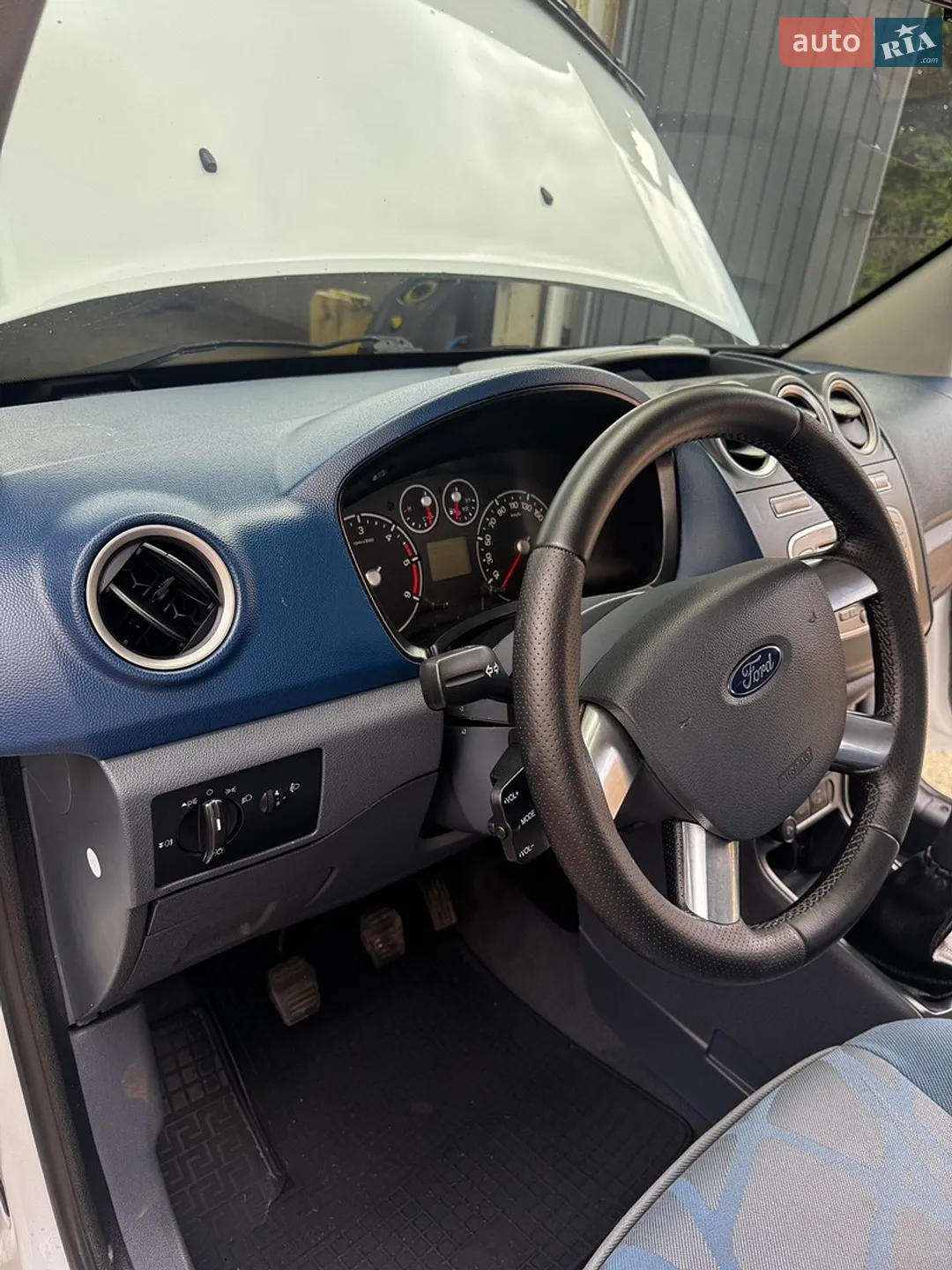 2013 Ford Tourneo Connect - мініатюра 13