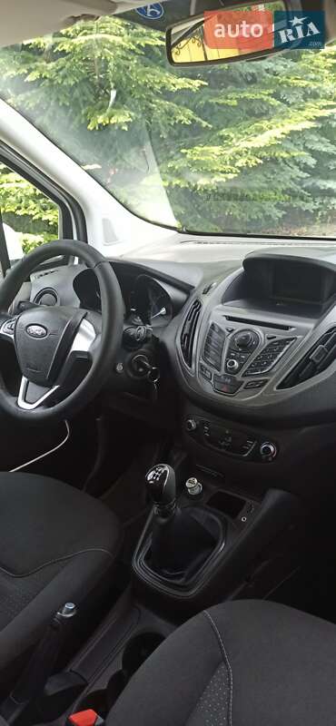 Микровэн Ford Tourneo Courier 2015 в Виннице