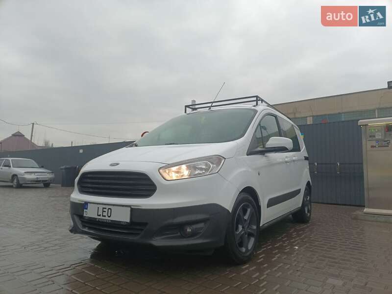 Ford Tourneo Courier 2017