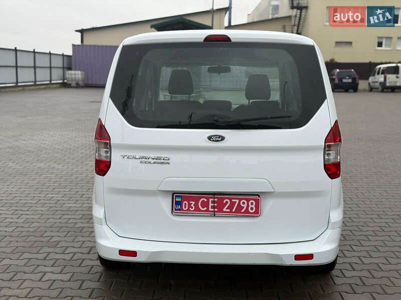 Микровэн Ford Tourneo Courier 2017 в Луцке