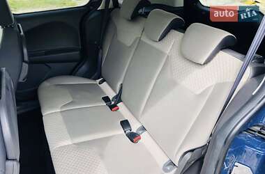 Минивэн Ford Tourneo Courier 2020 в 