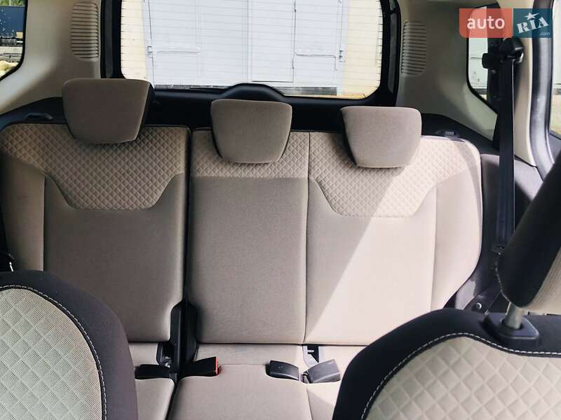 Минивэн Ford Tourneo Courier 2020 в Львове