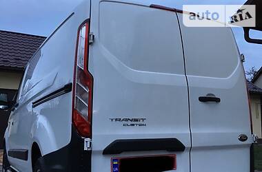 Грузопассажирский фургон Ford Tourneo Custom 2015 в 