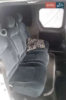 Вантажопасажирський фургон Ford Tourneo Custom 2003 в 