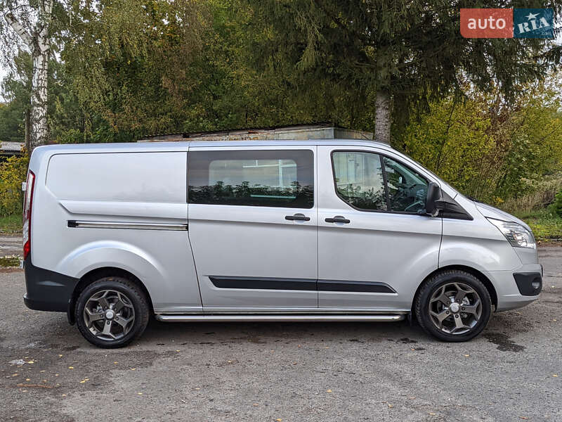Мінівен Ford Tourneo Custom 2017 в Бродах