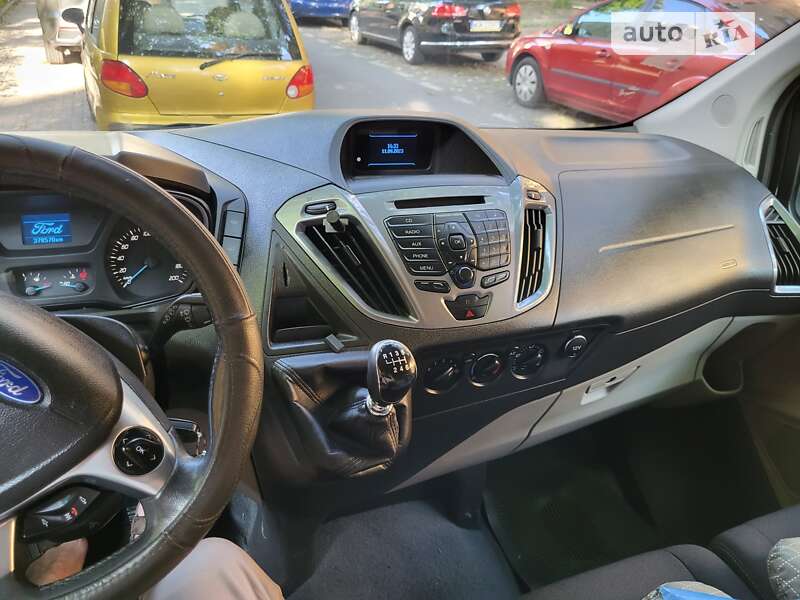 Мінівен Ford Tourneo Custom 2015 в Борщеві