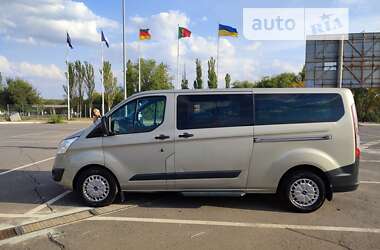 Мінівен Ford Tourneo Custom 2015 в Кривому Розі