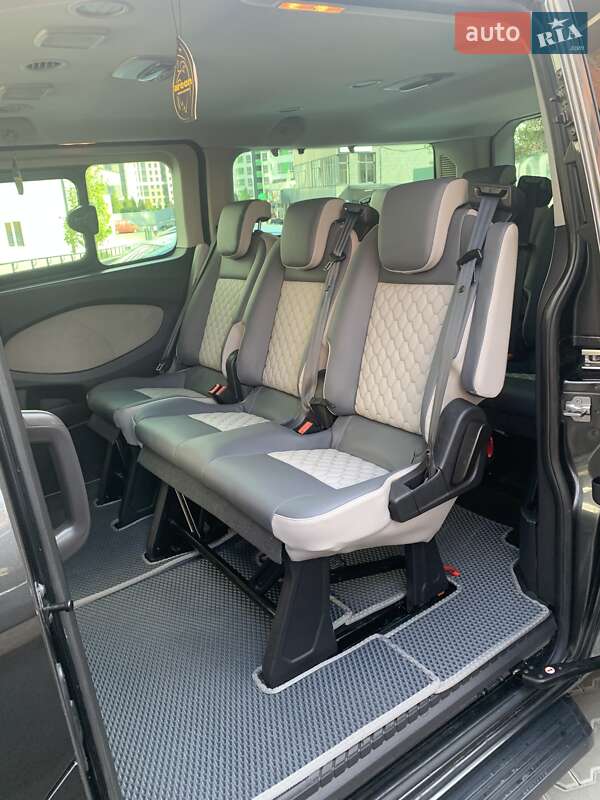 Минивэн Ford Tourneo Custom 2016 в Ирпене фото 5 Минивэн Ford Tourneo Custom 2016 в Ирпене