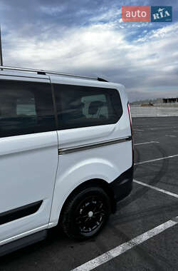 Минивэн Ford Tourneo Custom 2014 в 