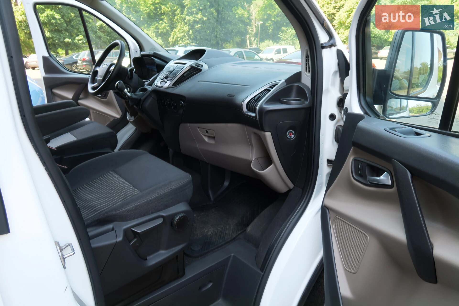2017 Ford Tourneo Custom - мініатюра 10