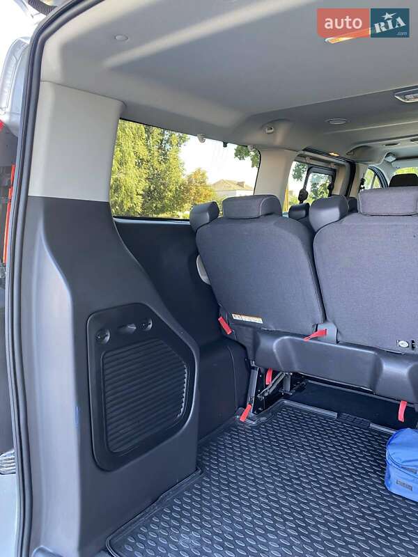 Мінівен Ford Tourneo Custom 2017 в Березному