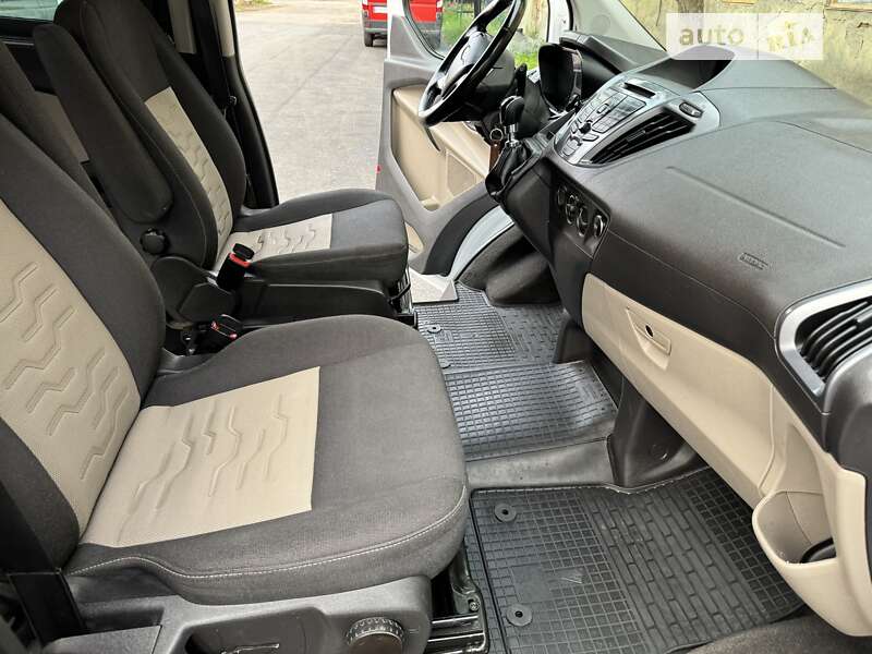 Мінівен Ford Tourneo Custom 2016 в Рівному