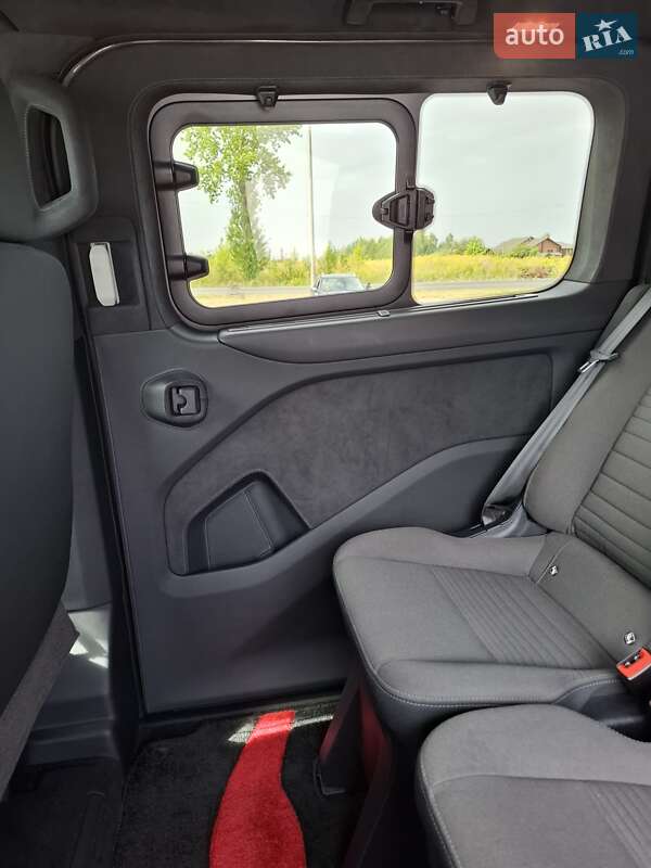 Минивэн Ford Tourneo Custom 2023 в Луцке