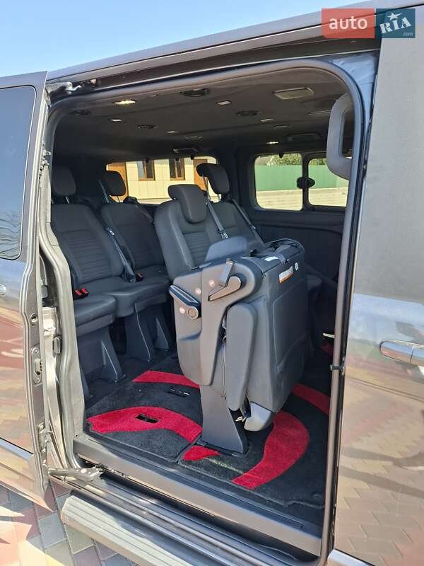 Минивэн Ford Tourneo Custom 2023 в Луцке