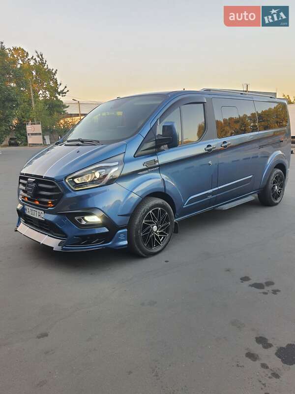 Ford Tourneo Custom 2019