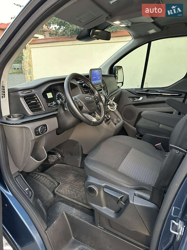 Мінівен Ford Tourneo Custom 2021 в Києві