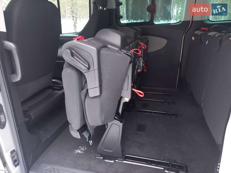 Минивэн Ford Tourneo Custom 2014 в Камне-Каширском