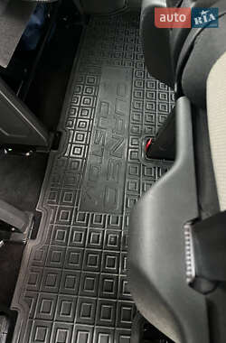 Мінівен Ford Tourneo Custom 2017 в  фото 13 Мінівен Ford Tourneo Custom 2017 в