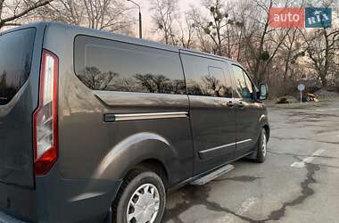 Минивэн Ford Tourneo Custom 2016 в 