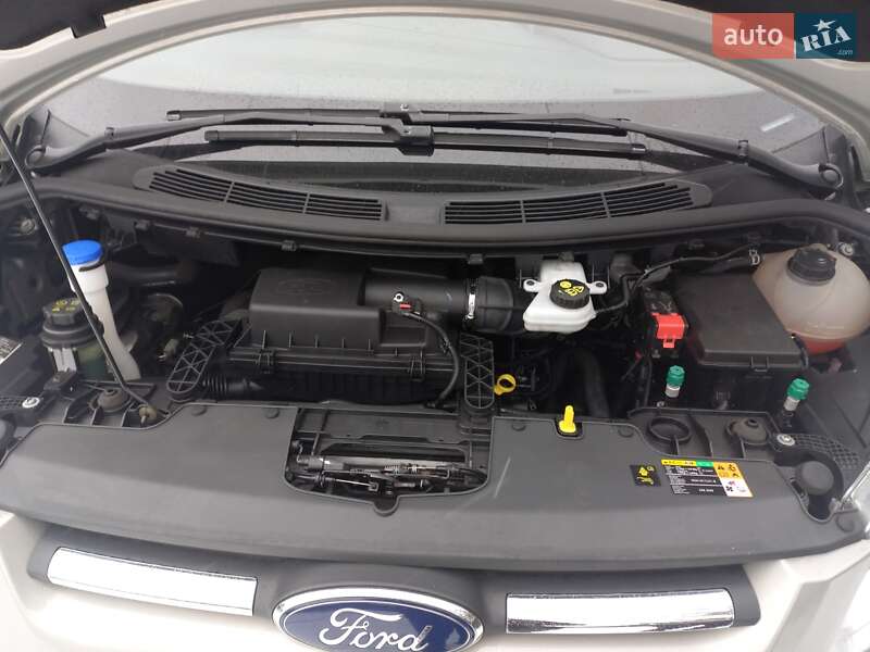 Минивэн Ford Tourneo Custom 2014 в Камне-Каширском