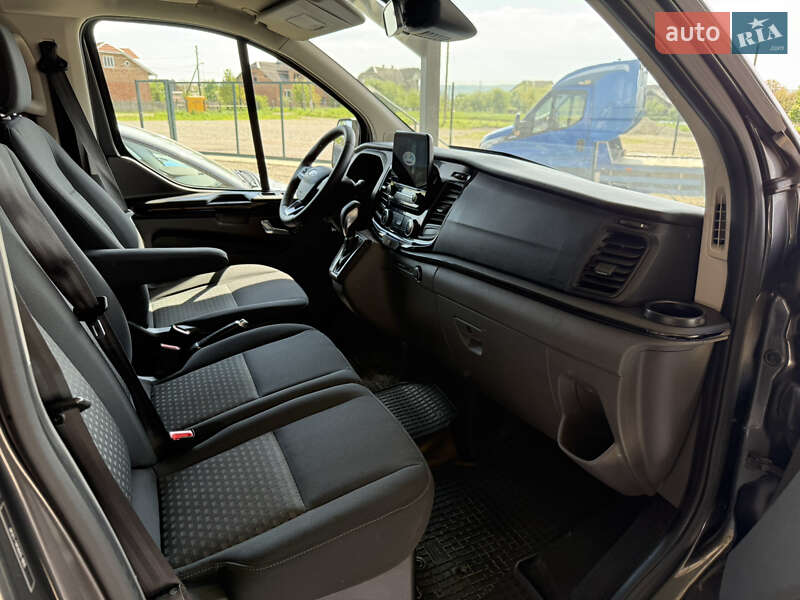 Мінівен Ford Tourneo Custom 2018 в Калуші