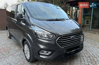 Мінівен Ford Tourneo Custom 2023 в 