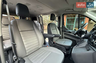 Мінівен Ford Tourneo Custom 2023 в 