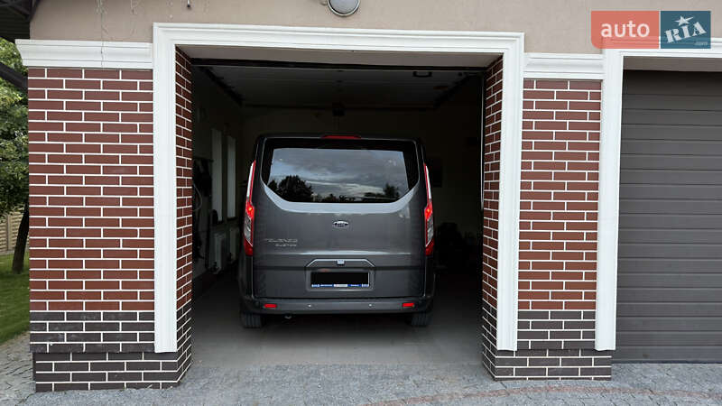 Мінівен Ford Tourneo Custom 2023 в Дніпрі