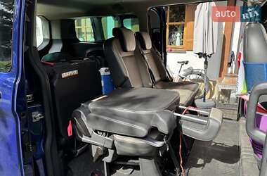 Мінівен Ford Tourneo Custom 2015 в 