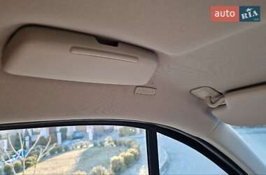 Минивэн Ford Tourneo Custom 2021 в 