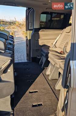 Минивэн Ford Tourneo Custom 2021 в 