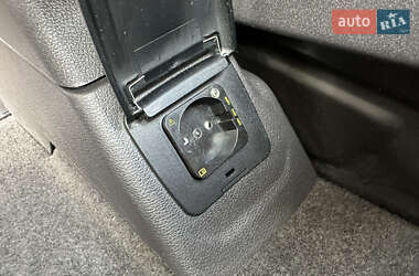 Мінівен Ford Tourneo Custom 2013 в 