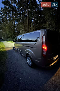 Мінівен Ford Tourneo Custom 2020 в 
