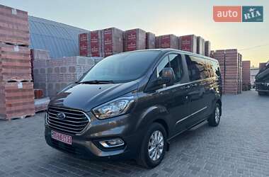 Мінівен Ford Tourneo Custom 2023 в 