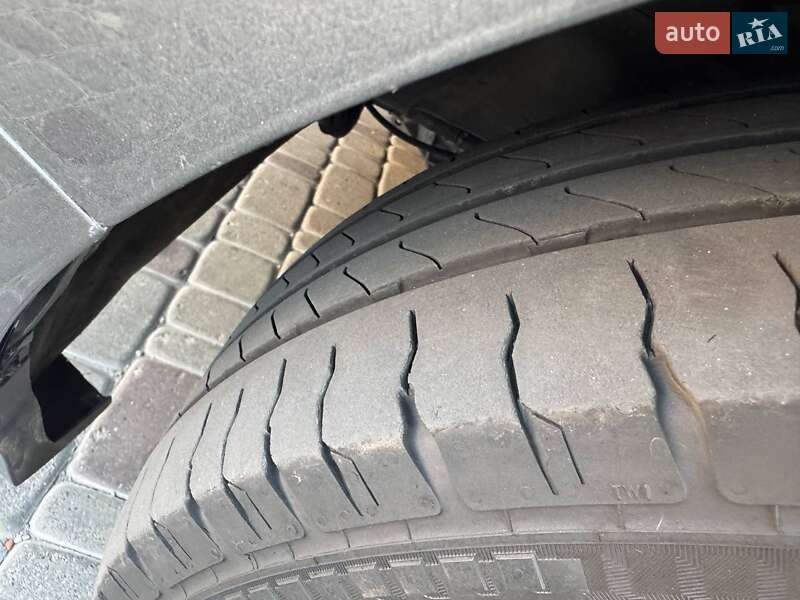 Минивэн Ford Tourneo Custom 2023 в Ровно