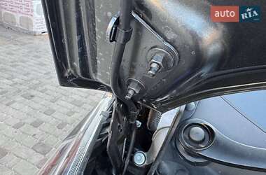 Мінівен Ford Tourneo Custom 2023 в 