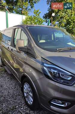 Мінівен Ford Tourneo Custom 2019 в 
