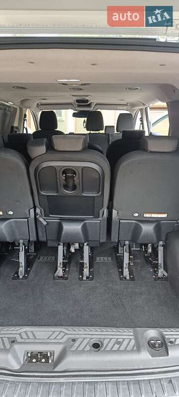 Минивэн Ford Tourneo Custom 2017 в Житомире