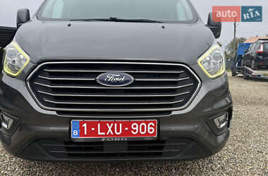 Минивэн Ford Tourneo Custom 2018 в 