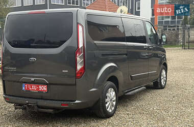 Минивэн Ford Tourneo Custom 2018 в 