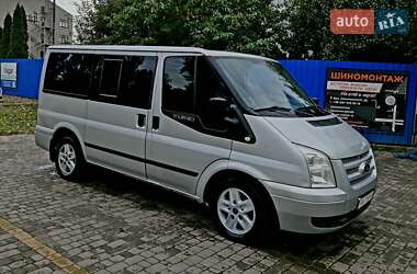 Минивэн Ford Tourneo Custom 2012 в 