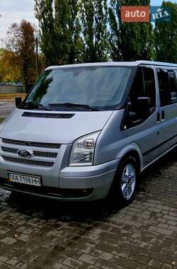 Минивэн Ford Tourneo Custom 2012 в 
