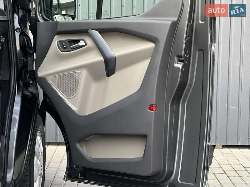 Мінівен Ford Tourneo Custom 2015 в Мукачевому фото 27 Мінівен Ford Tourneo Custom 2015 в Мукачевому